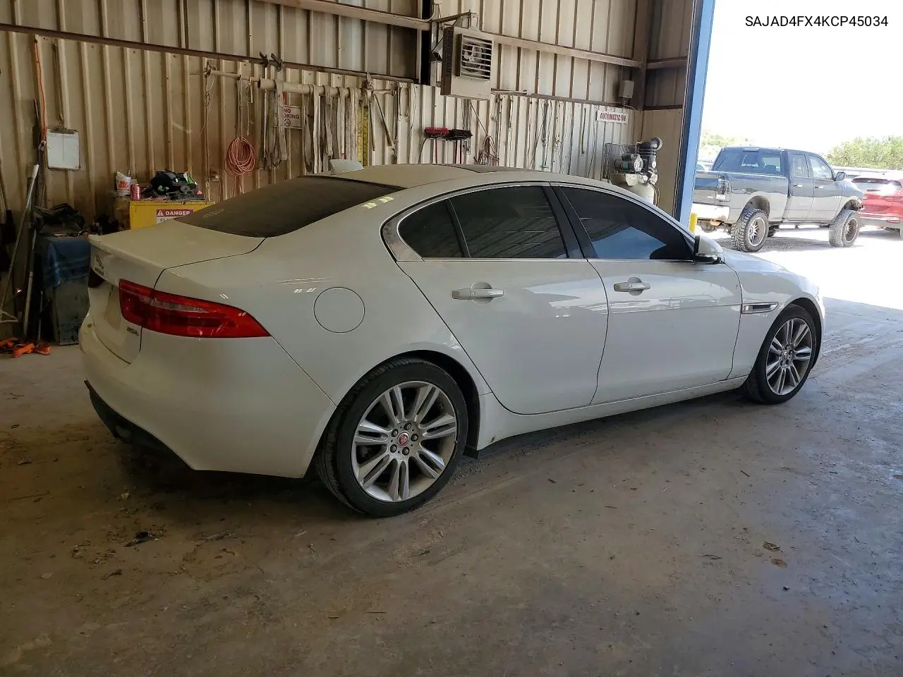 2019 Jaguar Xe Premium VIN: SAJAD4FX4KCP45034 Lot: 58003706