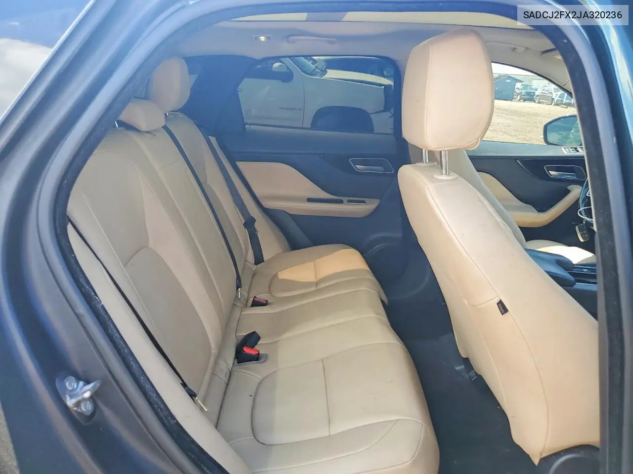 2018 Jaguar F-Pace Premium VIN: SADCJ2FX2JA320236 Lot: 56456726