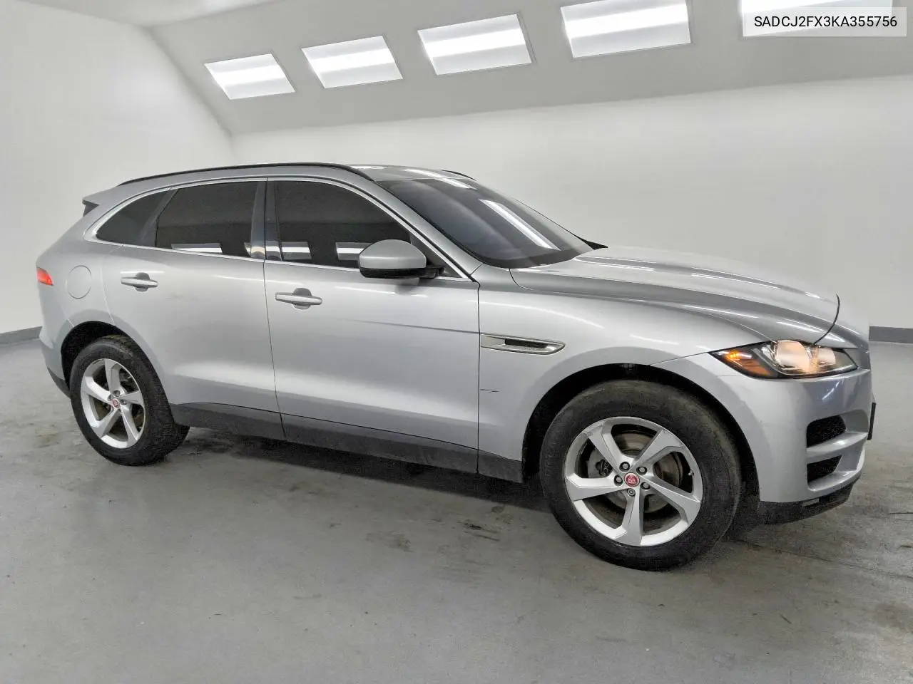 2019 Jaguar F-Pace Premium VIN: SADCJ2FX3KA355756 Lot: 50940106
