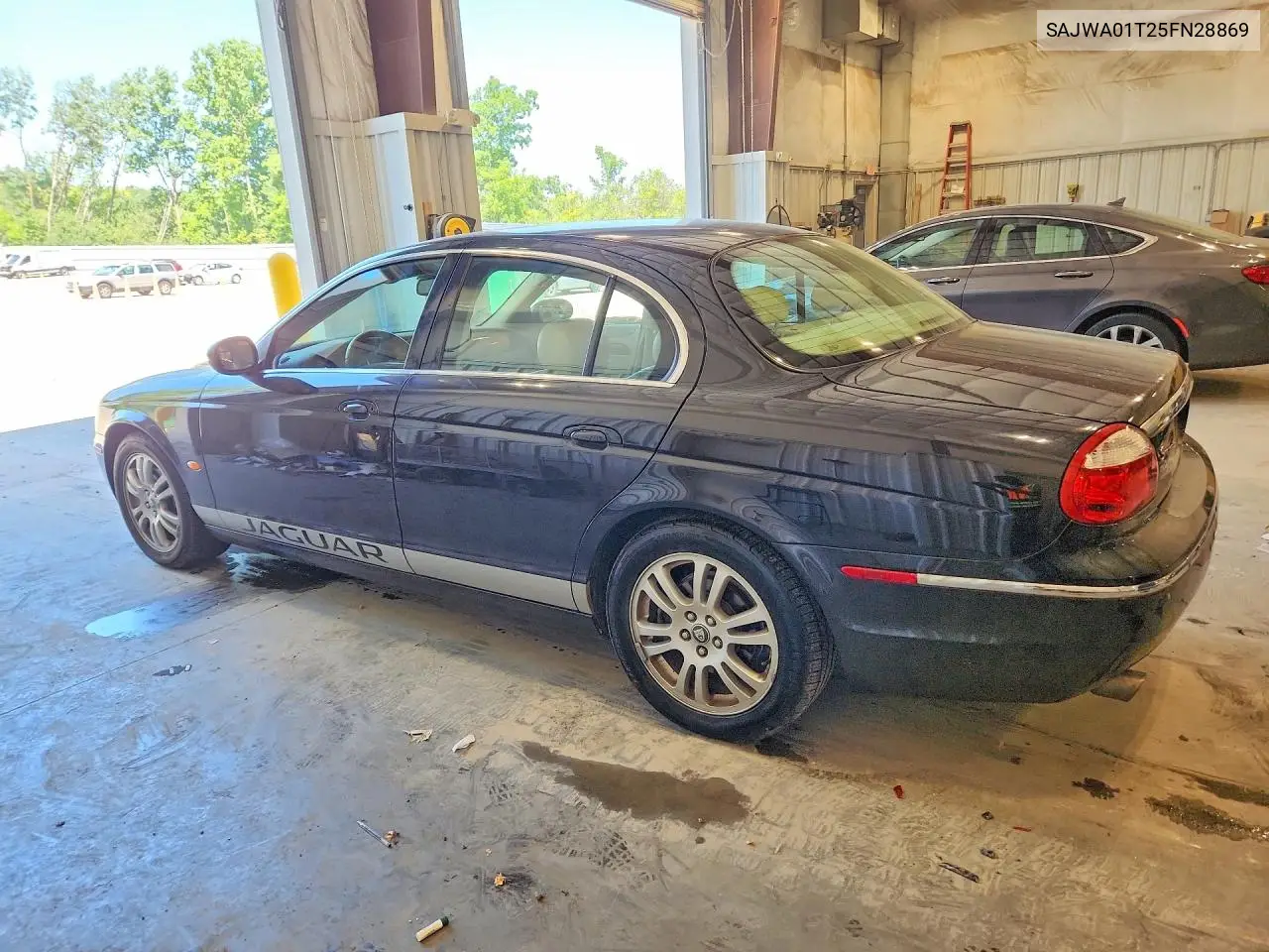 2005 Jaguar S-Type VIN: SAJWA01T25FN28869 Lot: 60971876