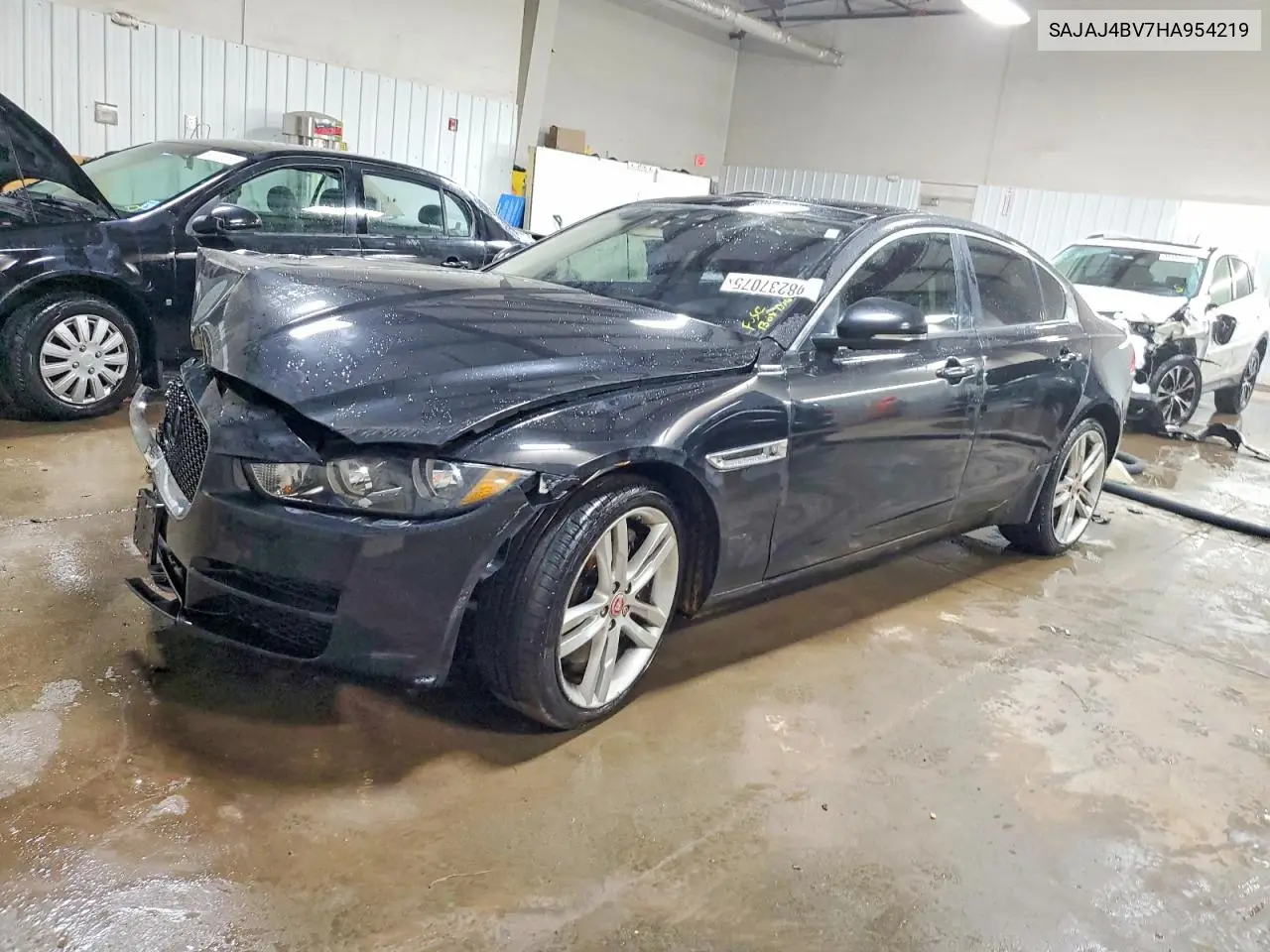 2017 Jaguar Xe Premium