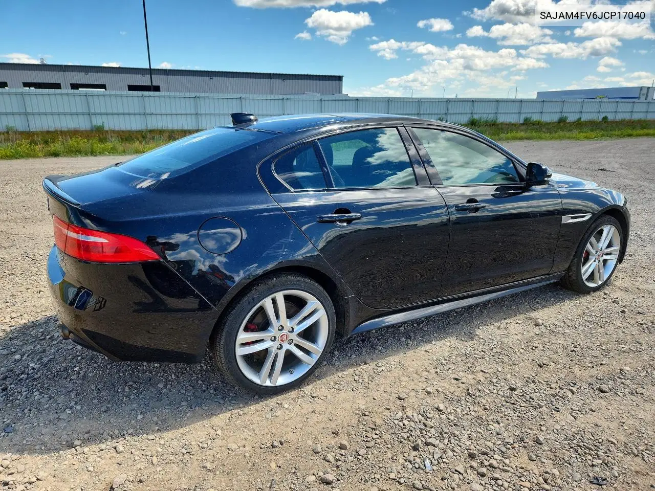 SAJAM4FV6JCP17040 2018 Jaguar Xe S