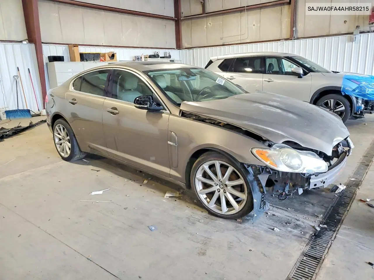 2010 Jaguar Xf Luxury VIN: SAJWA0FA4AHR58215 Lot: 61394016