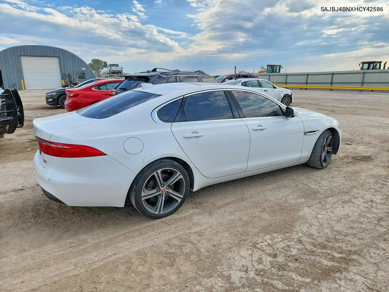 2017 Jaguar Xf Premium VIN: SAJBJ4BNXHCY42586 Lot: 59959876