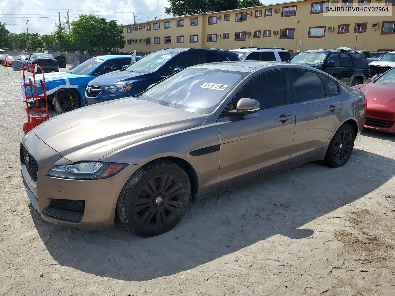 2017 Jaguar Xf Premium VIN: SAJBD4BV0HCY32964 Lot: 61854396