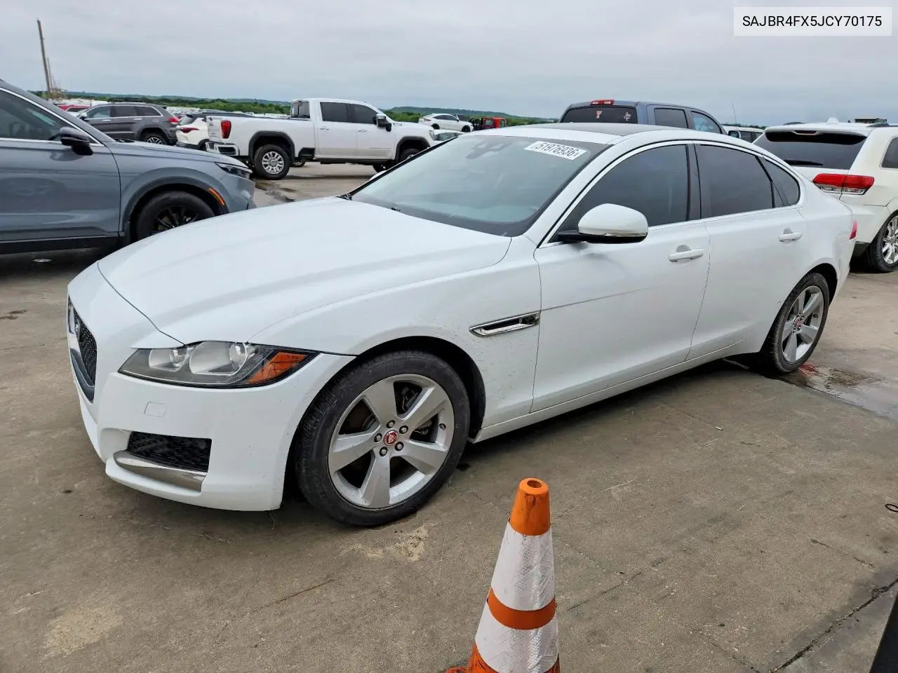 2018 Jaguar Xf