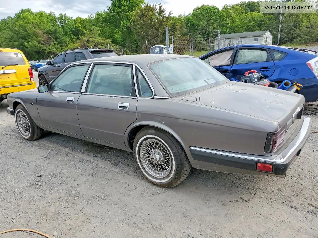 1990 Jaguar Xj6 Baseline VIN: SAJFY1743LC618242 Lot: 53592056