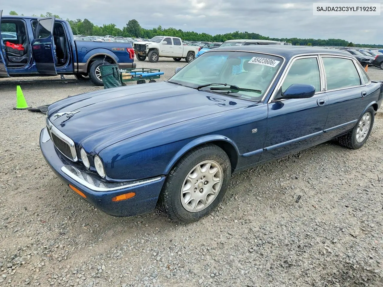 2000 Jaguar Xj8 L