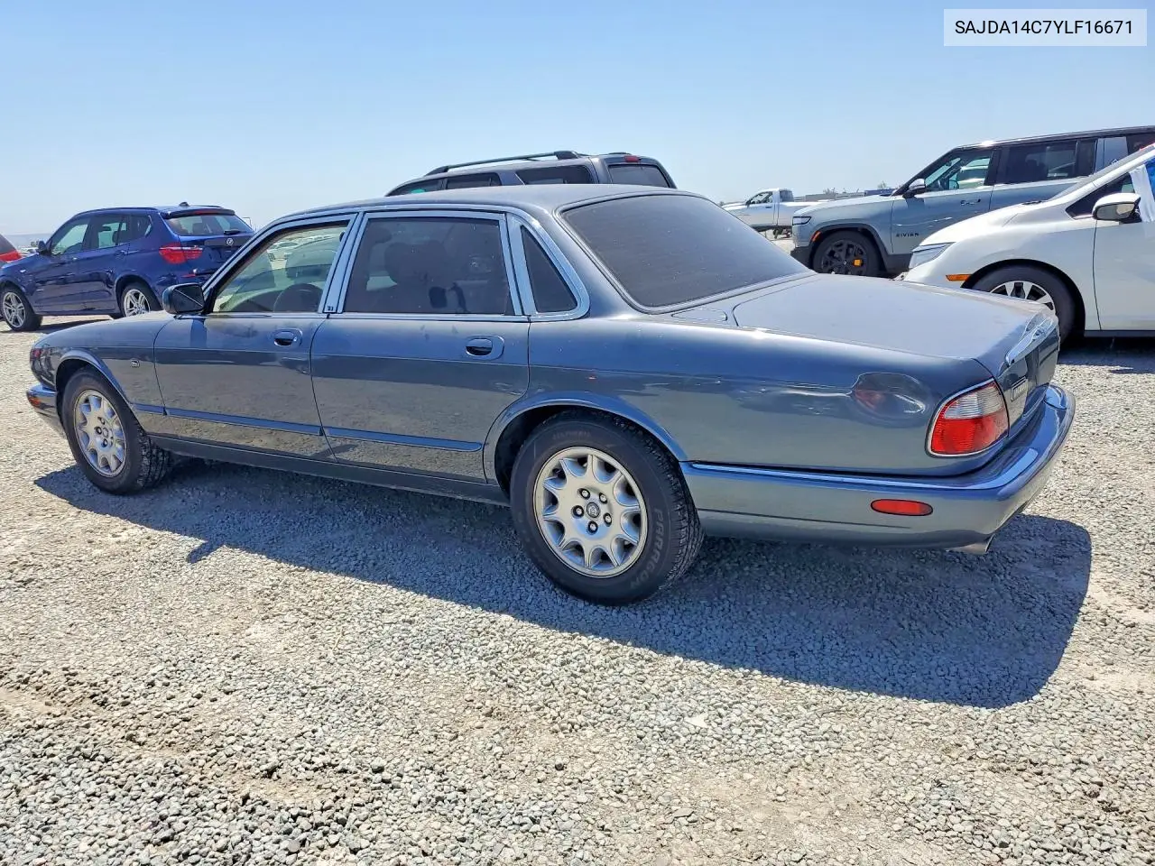 2000 Jaguar Xj8 VIN: SAJDA14C7YLF16671 Lot: 59744476