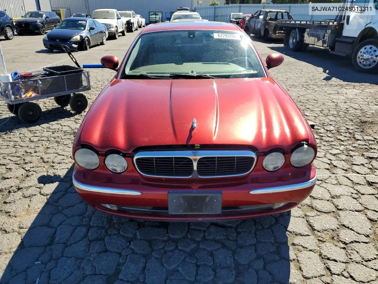 2004 Jaguar Xj8 VIN: SAJWA71C24SG13311 Lot: 62282686