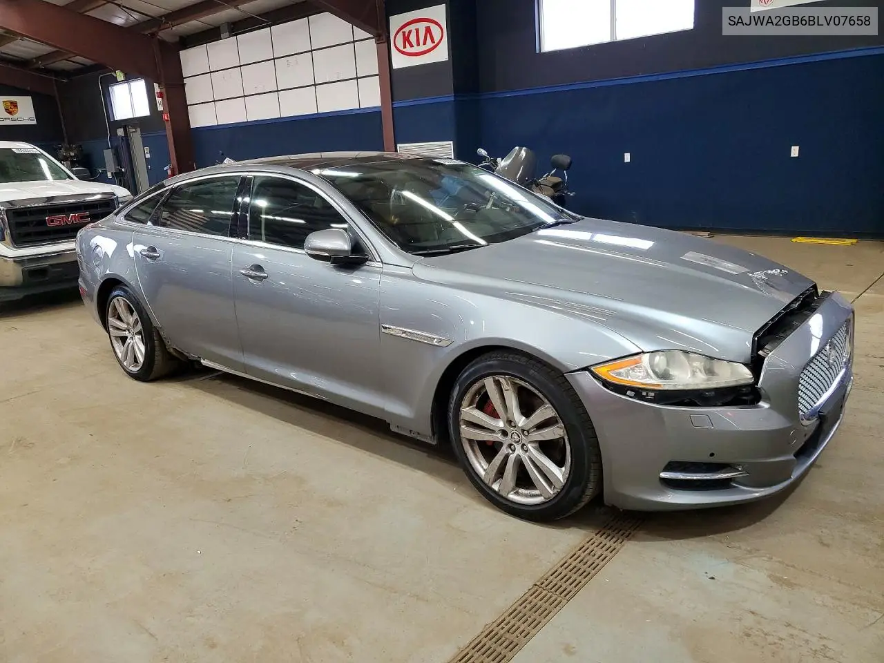 2011 Jaguar Xjl VIN: SAJWA2GB6BLV07658 Lot: 46883586