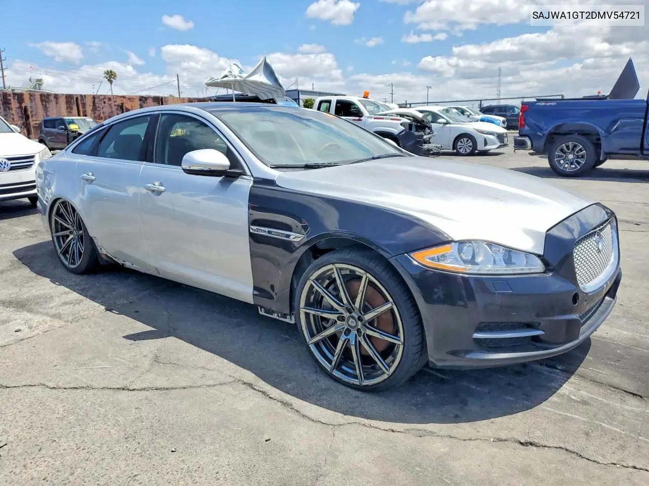 2013 Jaguar Xj Supercharged VIN: SAJWA1GT2DMV54721 Lot: 51455996