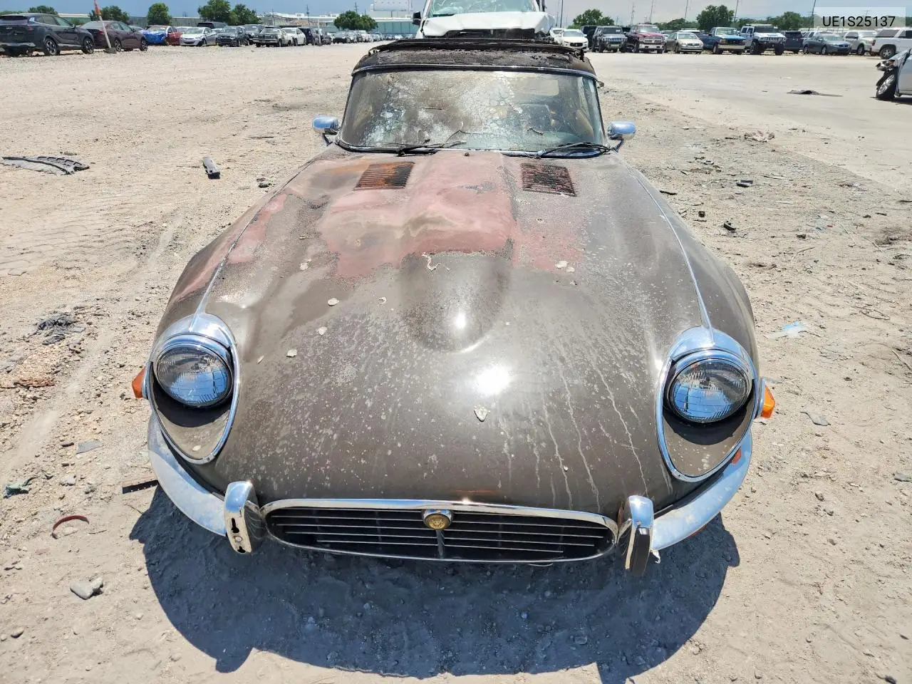 1974 Jaguar Xke VIN: UE1S25137 Lot: 59295726