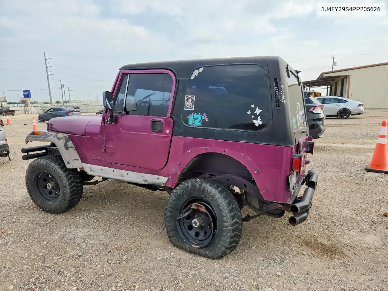 1993 Jeep Wrangler / Yj VIN: 1J4FY29S4PP205626 Lot: 56858836
