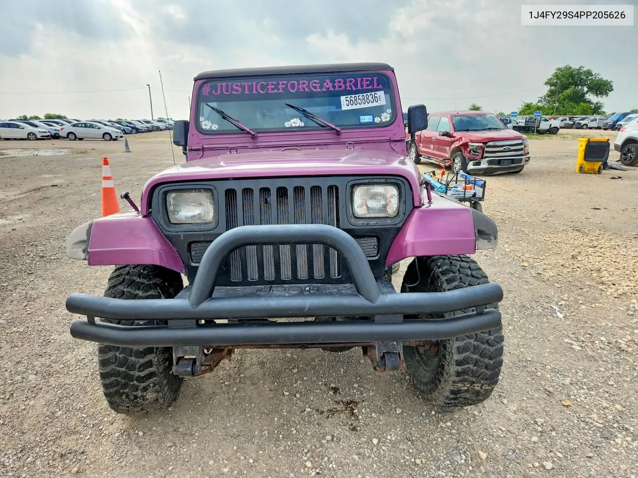 1993 Jeep Wrangler / Yj VIN: 1J4FY29S4PP205626 Lot: 56858836