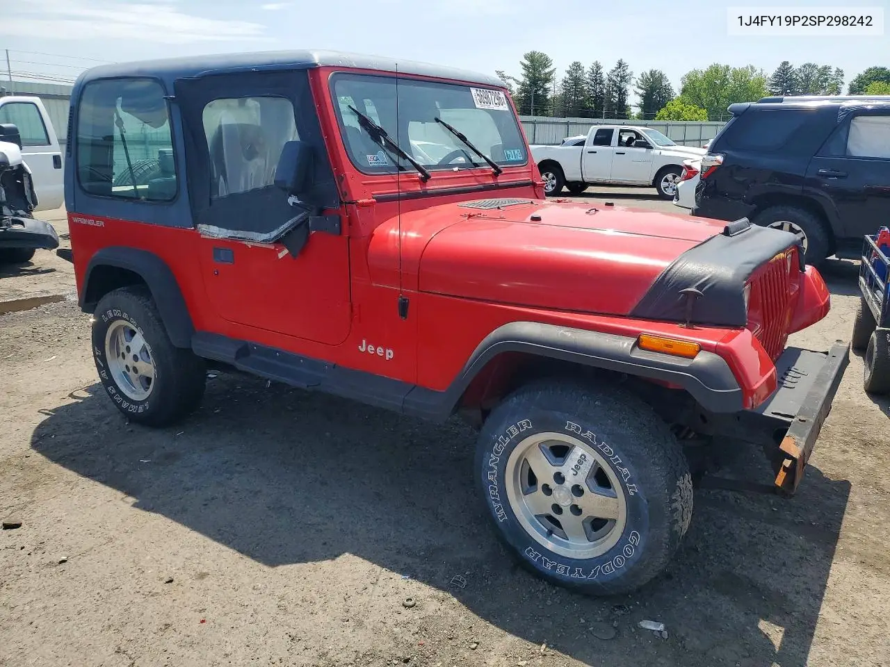 1995 Jeep Wrangler / Yj S VIN: 1J4FY19P2SP298242 Lot: 56987296