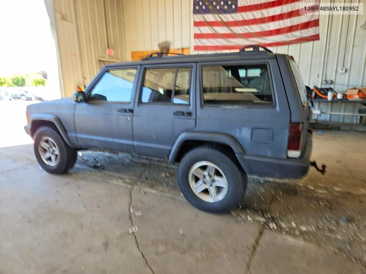 II (XJ)