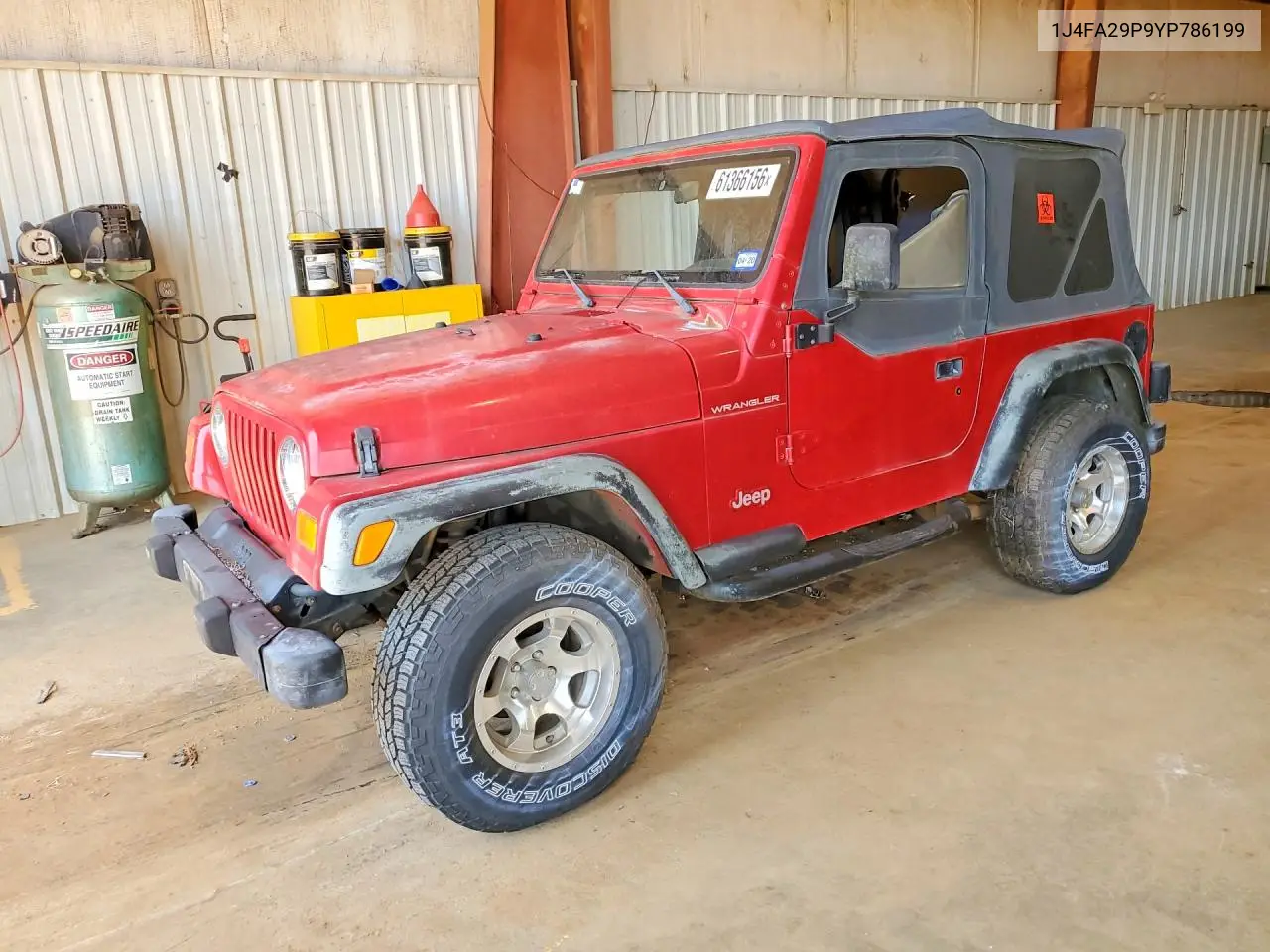 2000 Jeep Wrangler / Tj Se VIN: 1J4FA29P9YP786199 Lot: 61366156