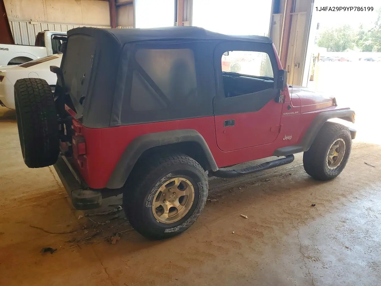 2000 Jeep Wrangler / Tj Se VIN: 1J4FA29P9YP786199 Lot: 61366156