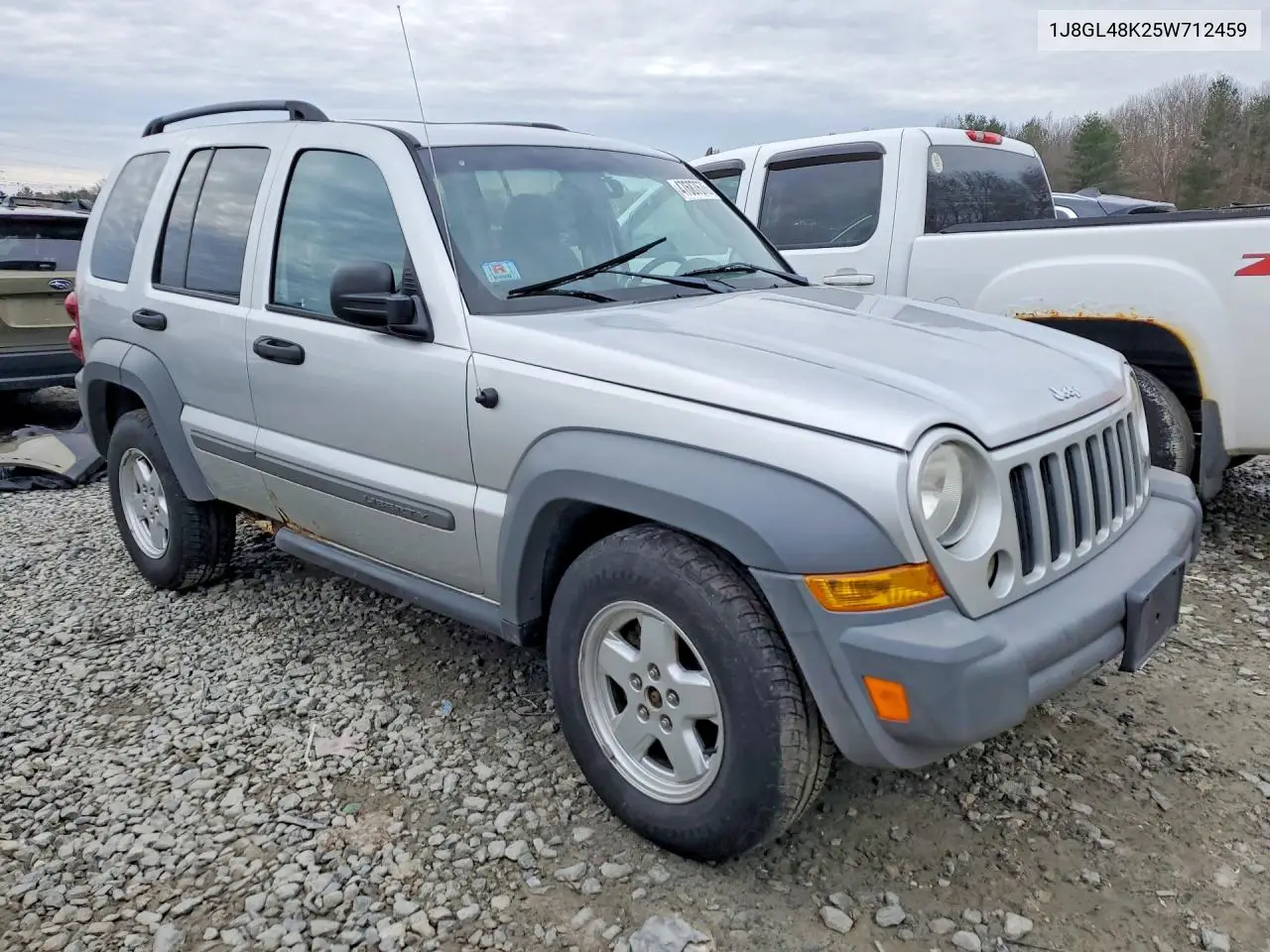 2005 Jeep Liberty Sport VIN: 1J8GL48K25W712459 Lot: 47687676