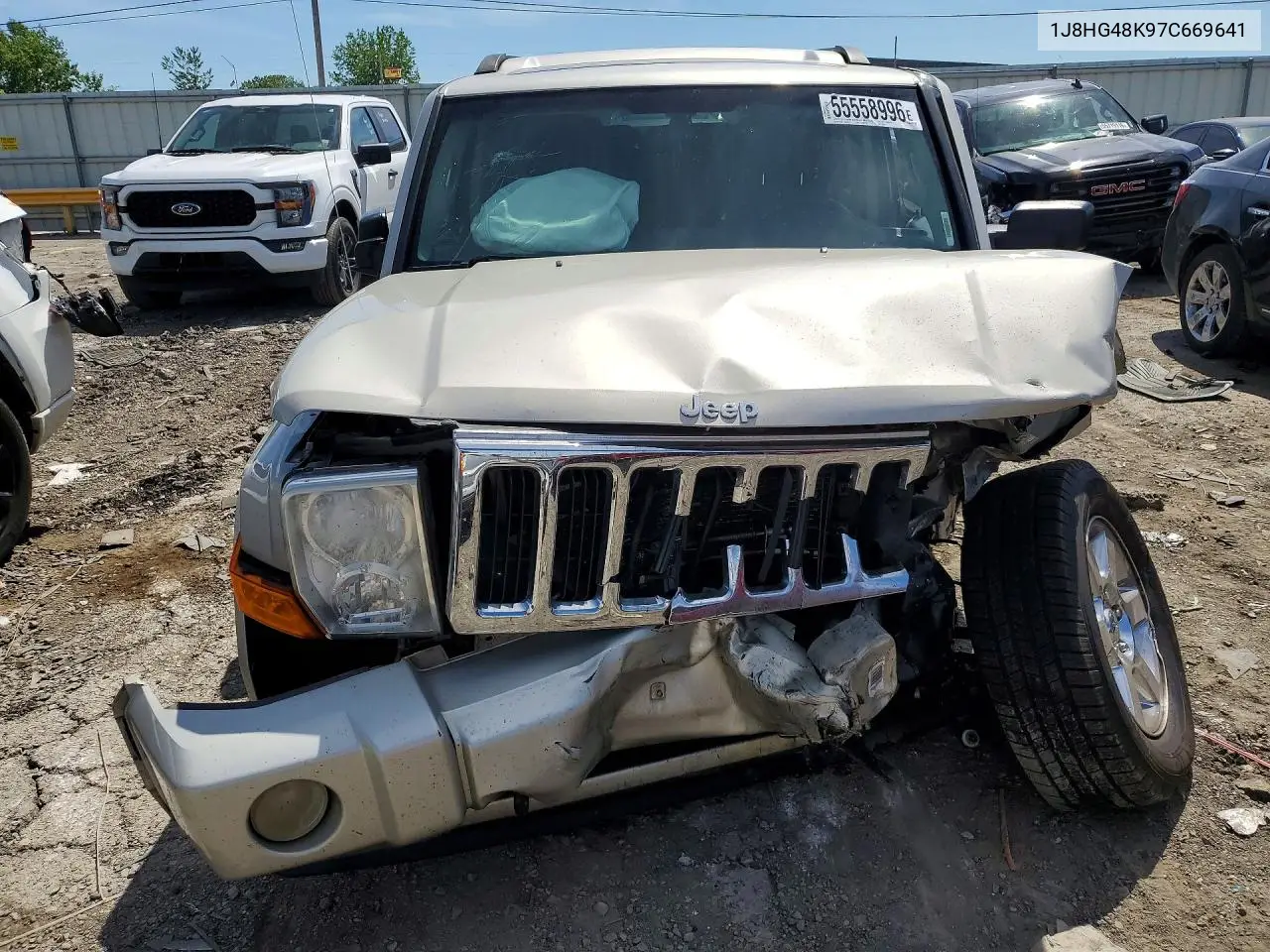 2007 Jeep Commander VIN: 1J8HG48K97C669641 Lot: 55558996