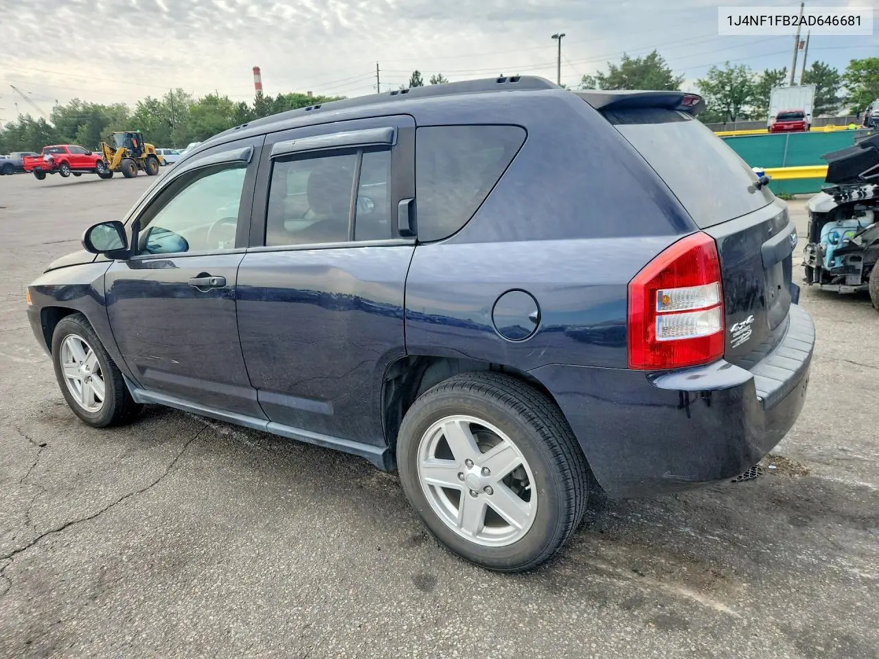 2010 Jeep Compass Sport VIN: 1J4NF1FB2AD646681 Lot: 58293736