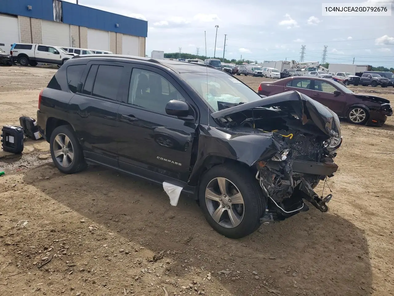 2016 Jeep Compass Latitude VIN: 1C4NJCEA2GD792676 Lot: 57777816