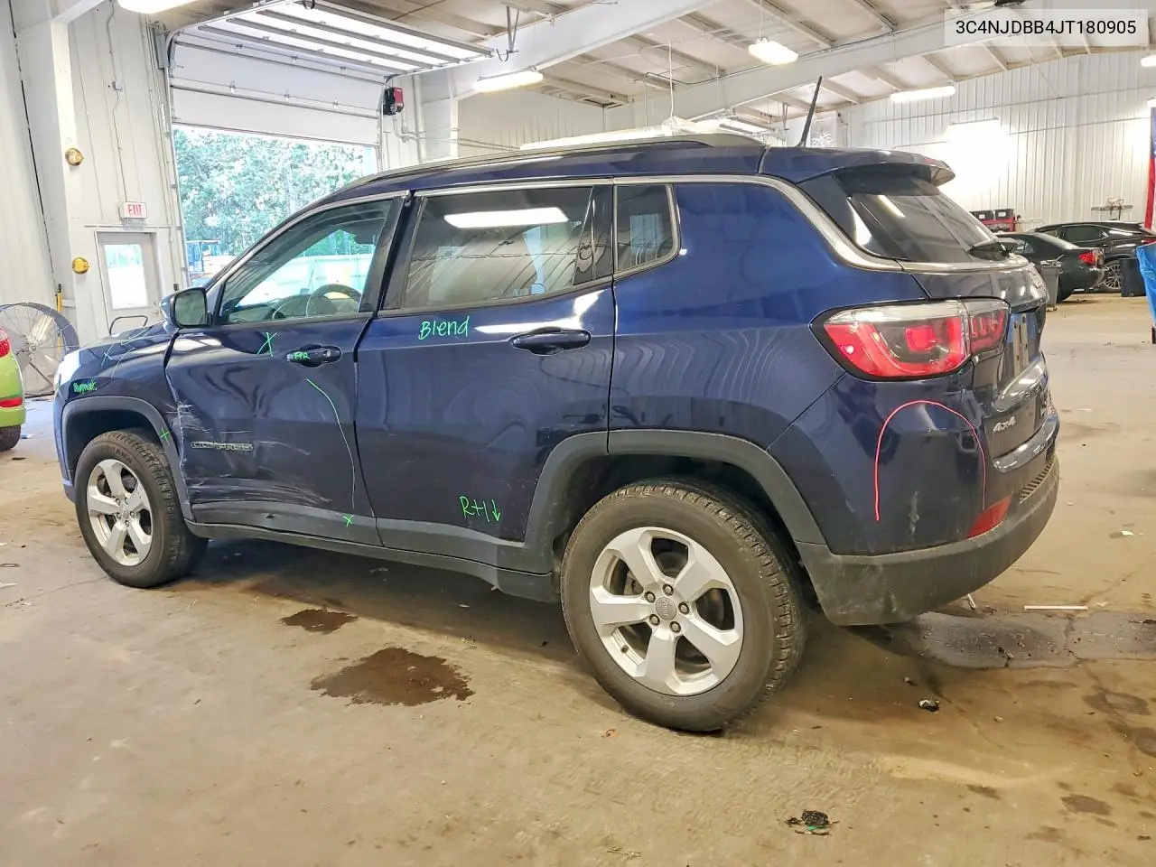 2018 Jeep Compass Latitude VIN: 3C4NJDBB4JT180905 Lot: 56685116