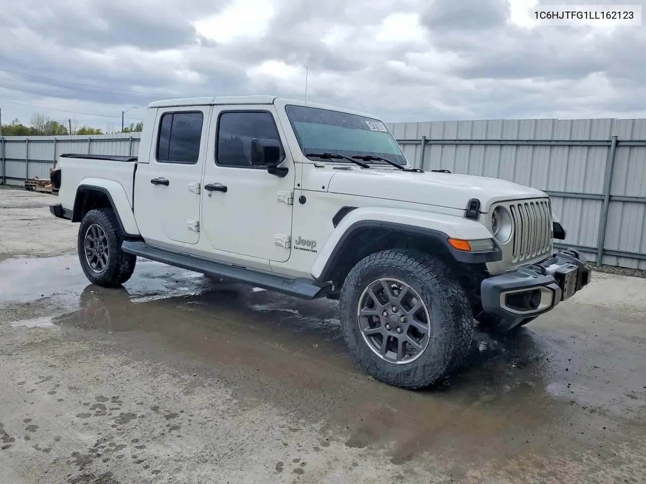 2020 Jeep Gladiator Overland VIN: 1C6HJTFG1LL162123 Lot: 54101686