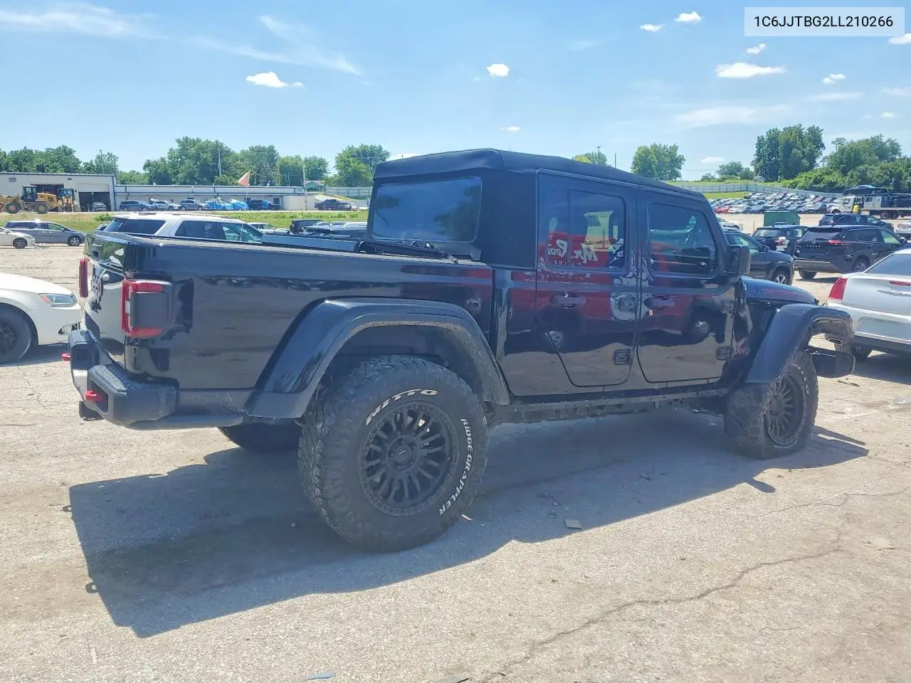 2020 Jeep Gladiator Rubicon VIN: 1C6JJTBG2LL210266 Lot: 57945486