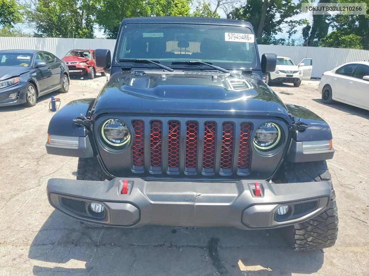 2020 Jeep Gladiator Rubicon VIN: 1C6JJTBG2LL210266 Lot: 57945486