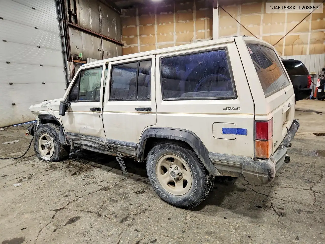 II (XJ)