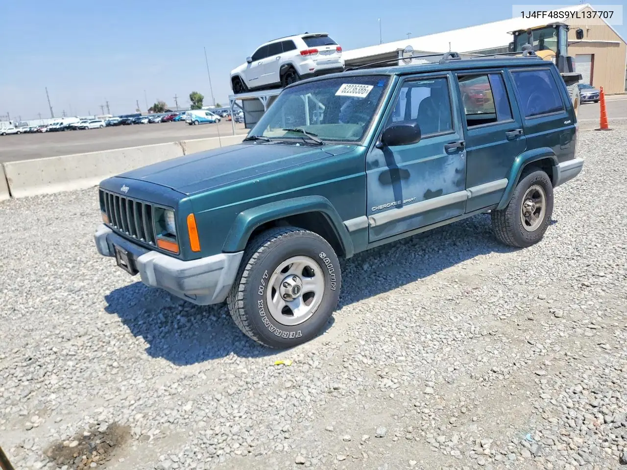 2000 Jeep Cherokee Sport VIN: 1J4FF48S9YL137707 Lot: 62236386