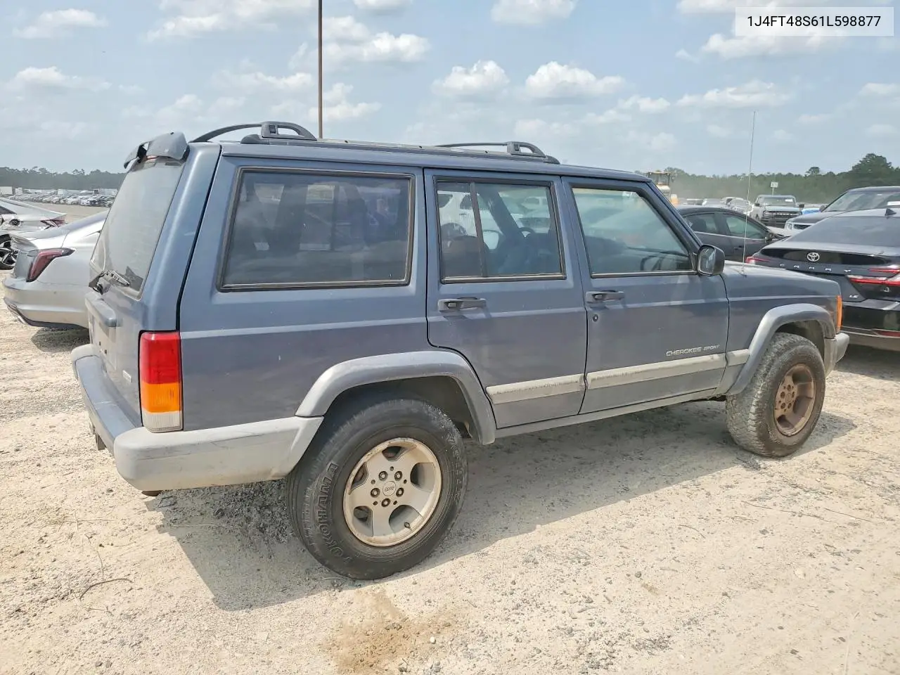 2001 Jeep Cherokee Sport VIN: 1J4FT48S61L598877 Lot: 58645236