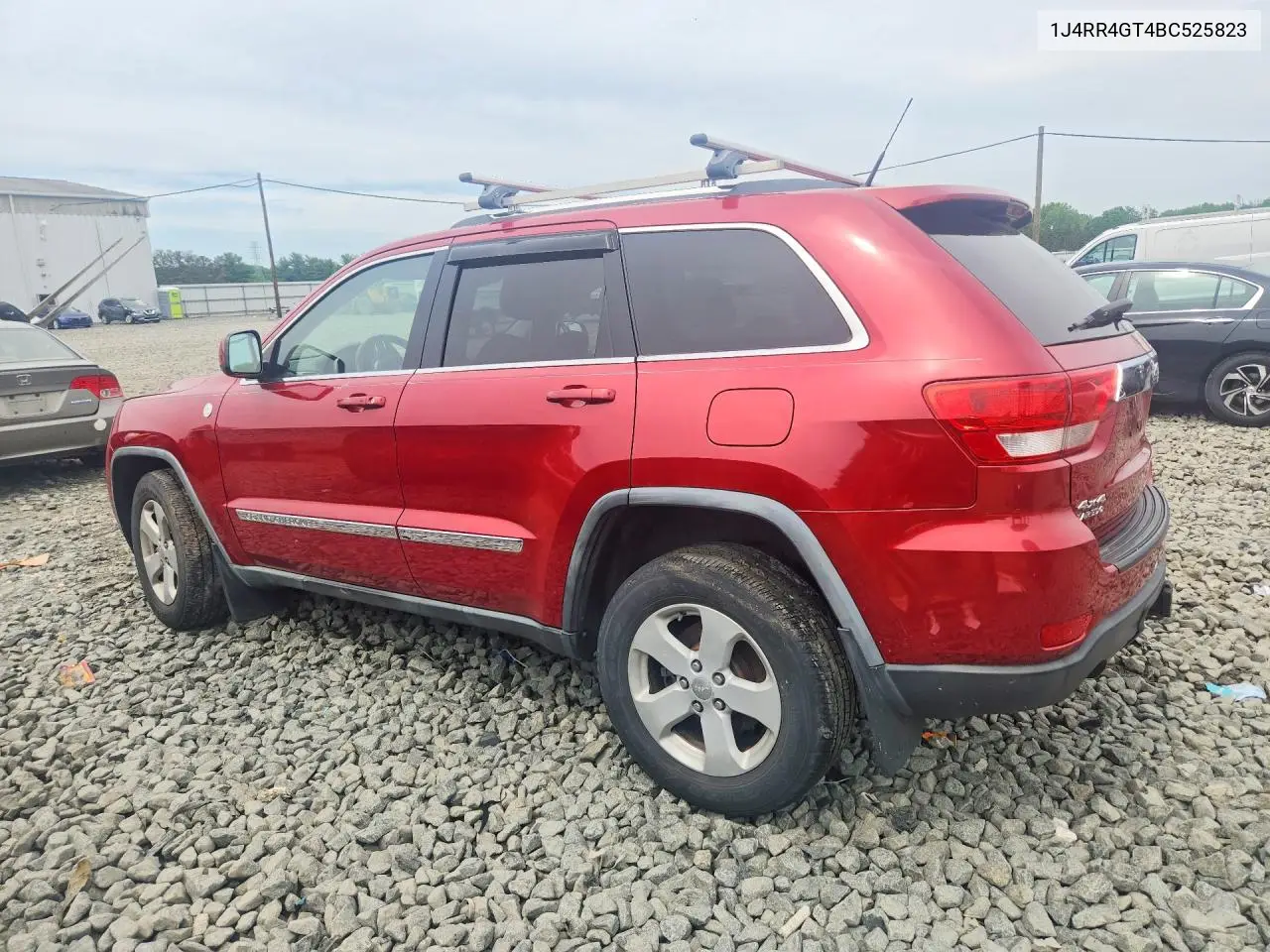 2011 Jeep Grand Cherokee Laredo VIN: 1J4RR4GT4BC525823 Lot: 55270166