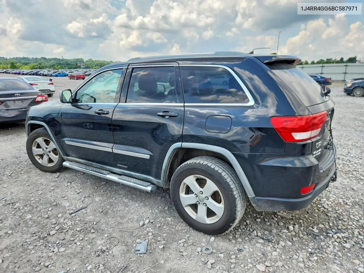 2011 Jeep Grand Cherokee Laredo VIN: 1J4RR4GG6BC587971 Lot: 59706156