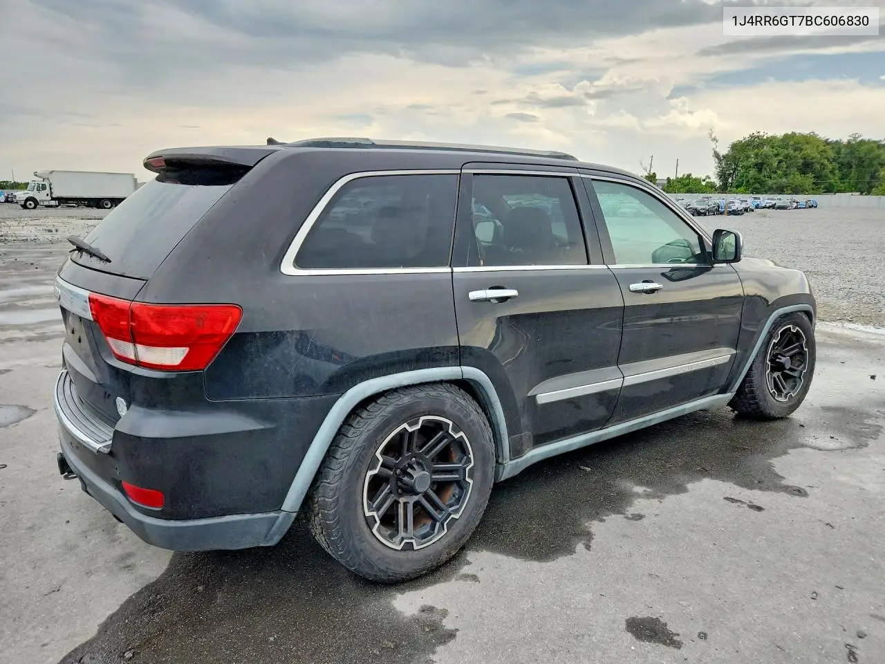 2011 Jeep Grand Cherokee Overland VIN: 1J4RR6GT7BC606830 Lot: 61953546