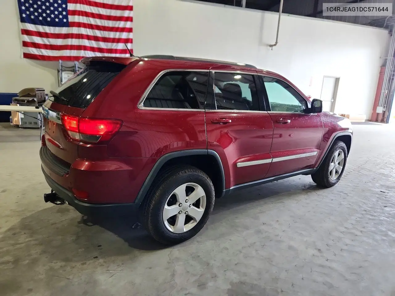 2013 Jeep Grand Cherokee Laredo VIN: 1C4RJEAG1DC571644 Lot: 58744466