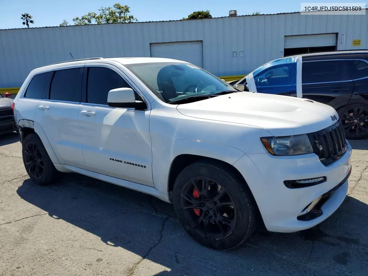 2013 Jeep Grand Cherokee Srt-8 VIN: 1C4RJFDJ5DC581509 Lot: 58962396