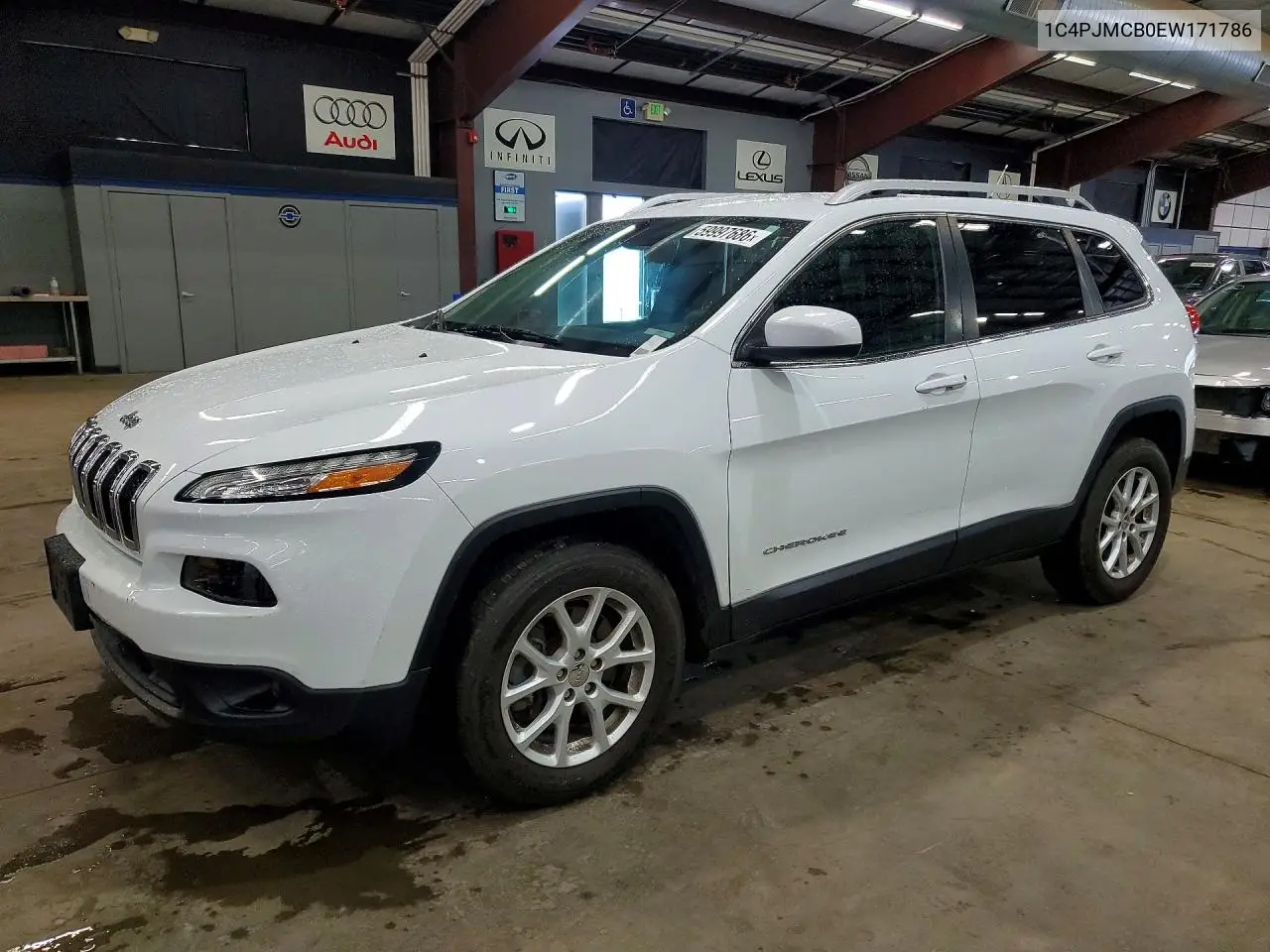 2014 Jeep Cherokee Latitude VIN: 1C4PJMCB0EW171786 Lot: 59997686