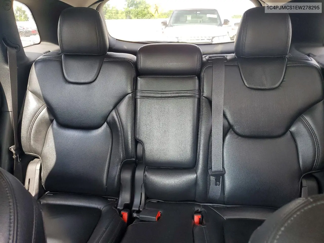 2014 Jeep Cherokee Latitude VIN: 1C4PJMCS1EW278295 Lot: 61952606