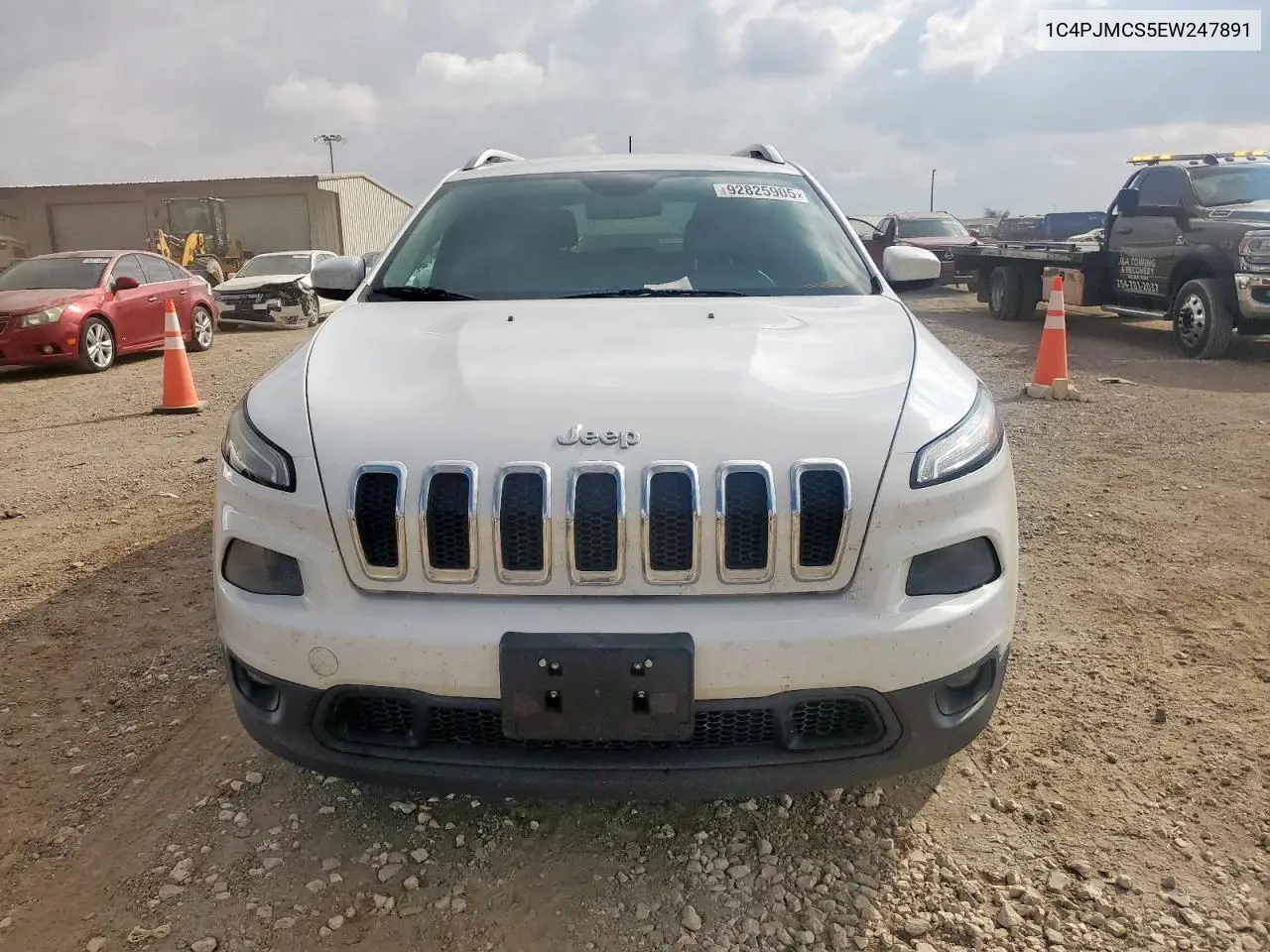 1C4PJMCS5EW247891 2014 Jeep Cherokee Latitude