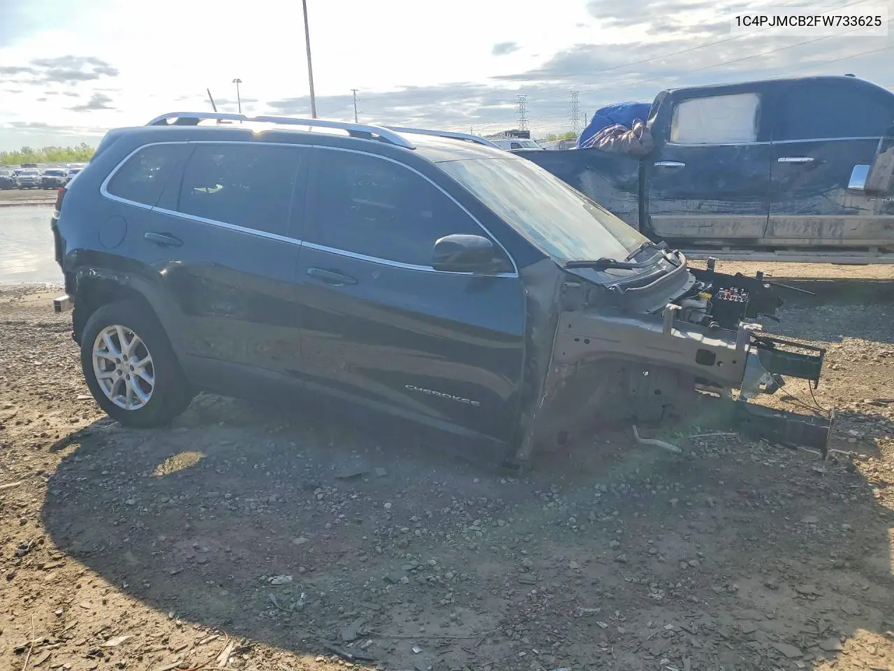 1C4PJMCB2FW733625 2015 Jeep Cherokee Latitude