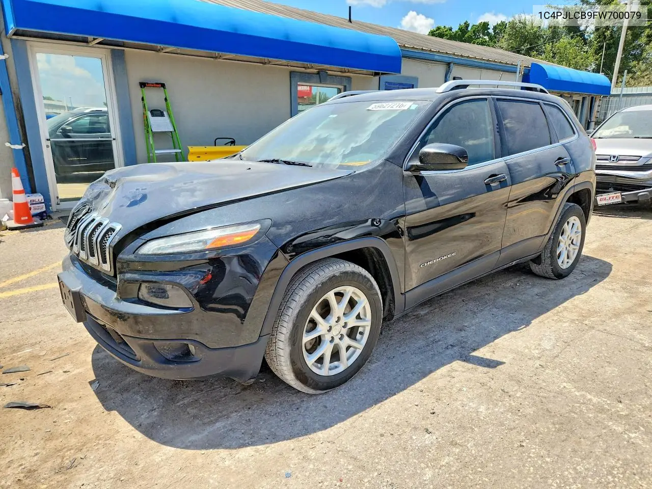 2015 Jeep Cherokee Latitude VIN: 1C4PJLCB9FW700079 Lot: 59627216