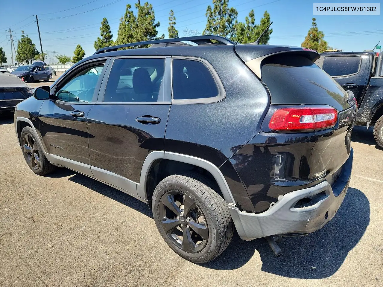 2015 Jeep Cherokee Latitude VIN: 1C4PJLCS8FW781382 Lot: 60915996
