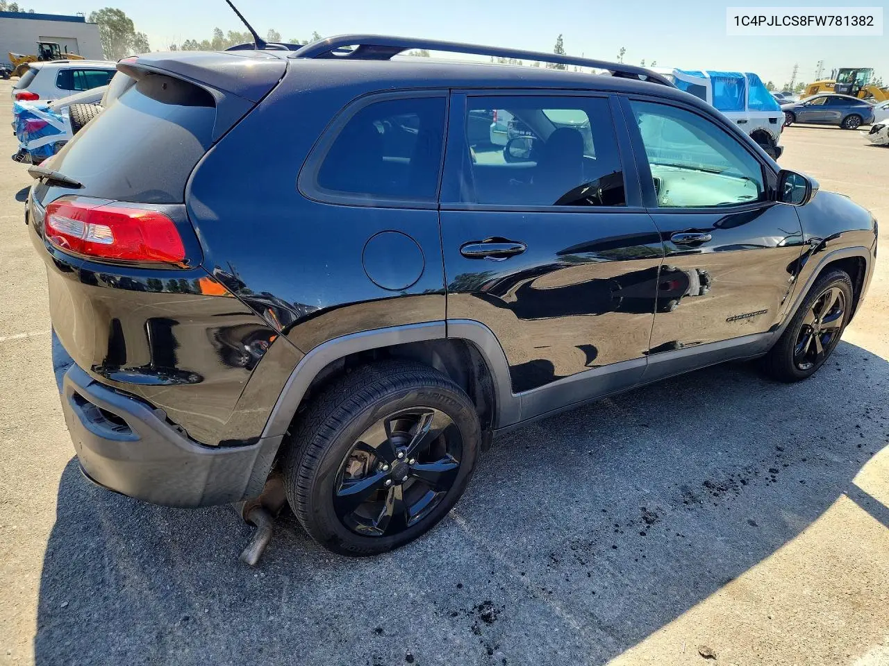 2015 Jeep Cherokee Latitude VIN: 1C4PJLCS8FW781382 Lot: 60915996