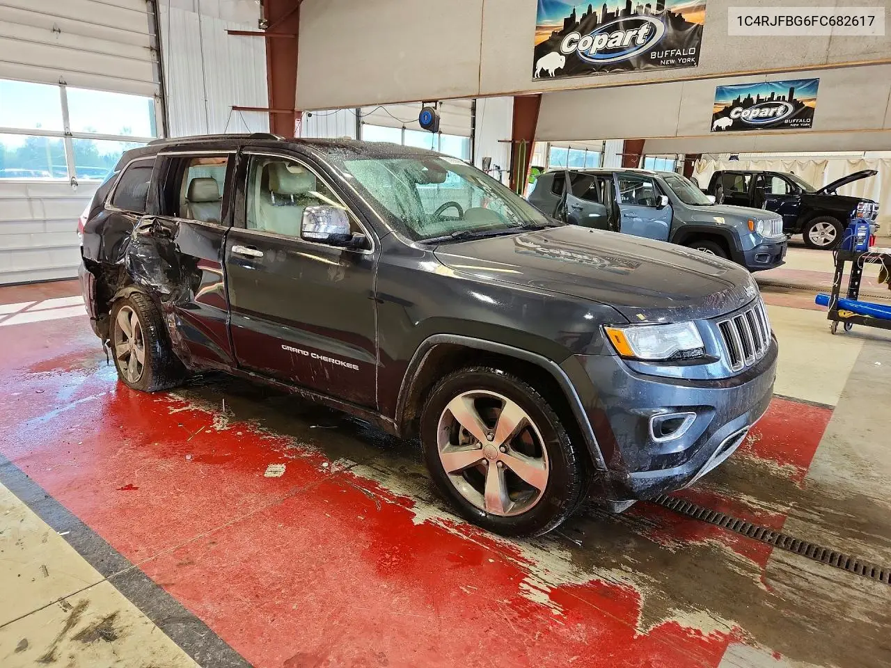 2015 Jeep Grand Cherokee Limited VIN: 1C4RJFBG6FC682617 Lot: 60993666