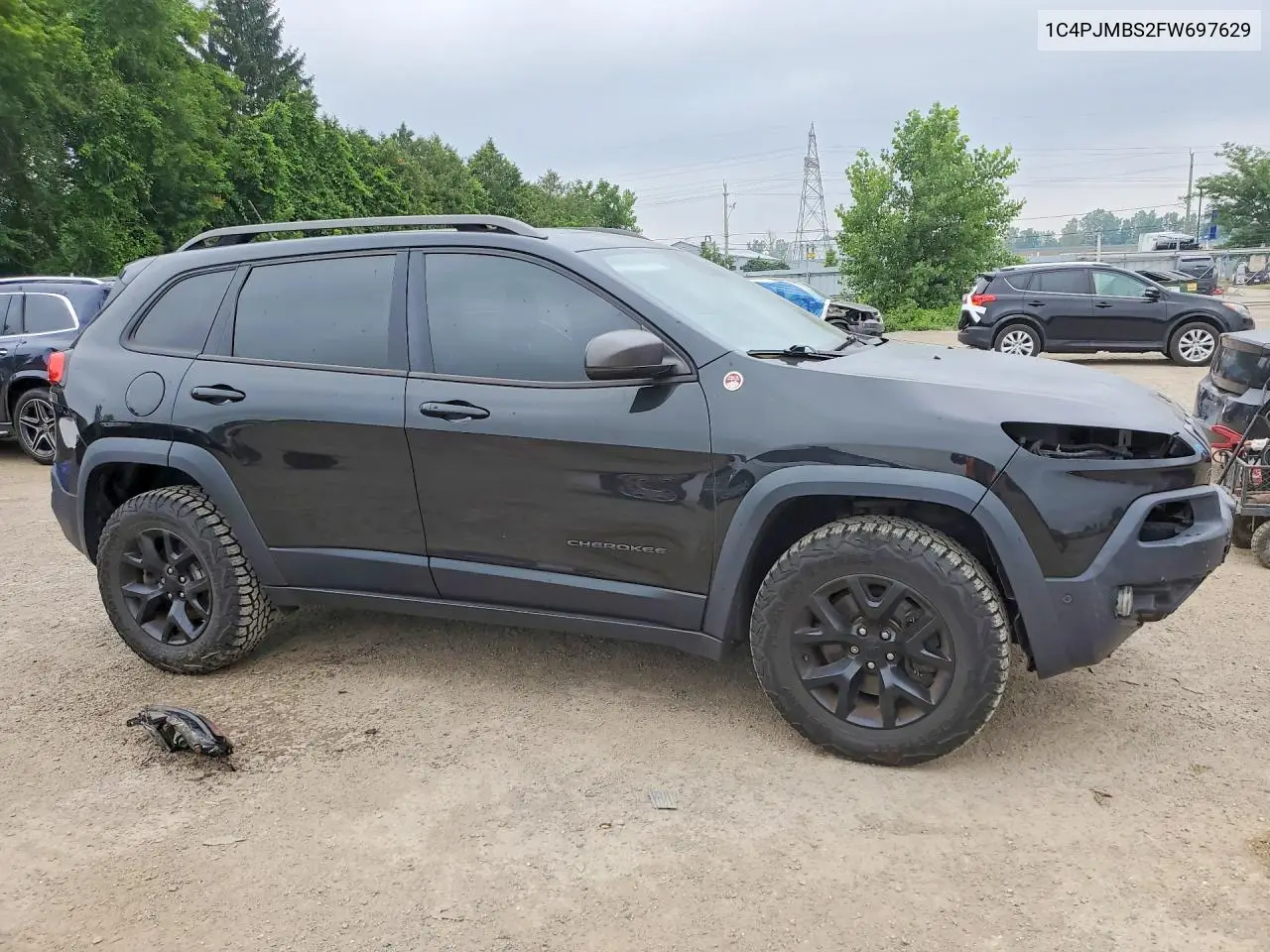 2015 Jeep Cherokee Trailhawk VIN: 1C4PJMBS2FW697629 Lot: 61130046