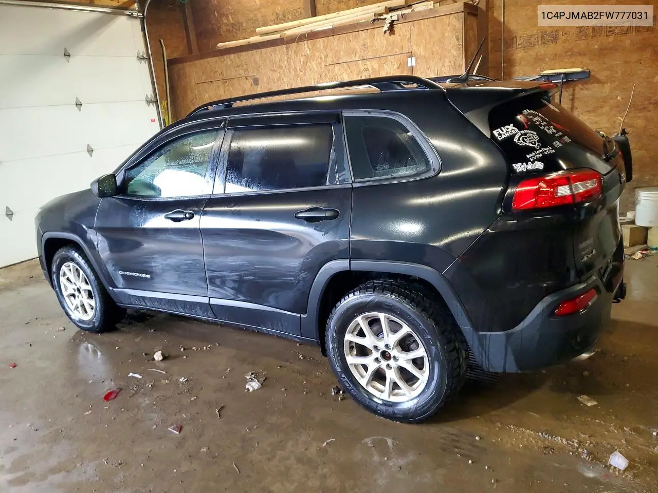 2015 Jeep Cherokee Sport VIN: 1C4PJMAB2FW777031 Lot: 61222986