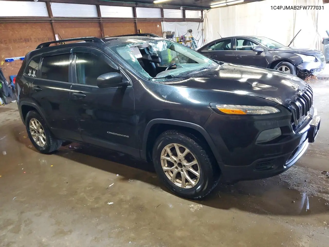 2015 Jeep Cherokee Sport VIN: 1C4PJMAB2FW777031 Lot: 61222986